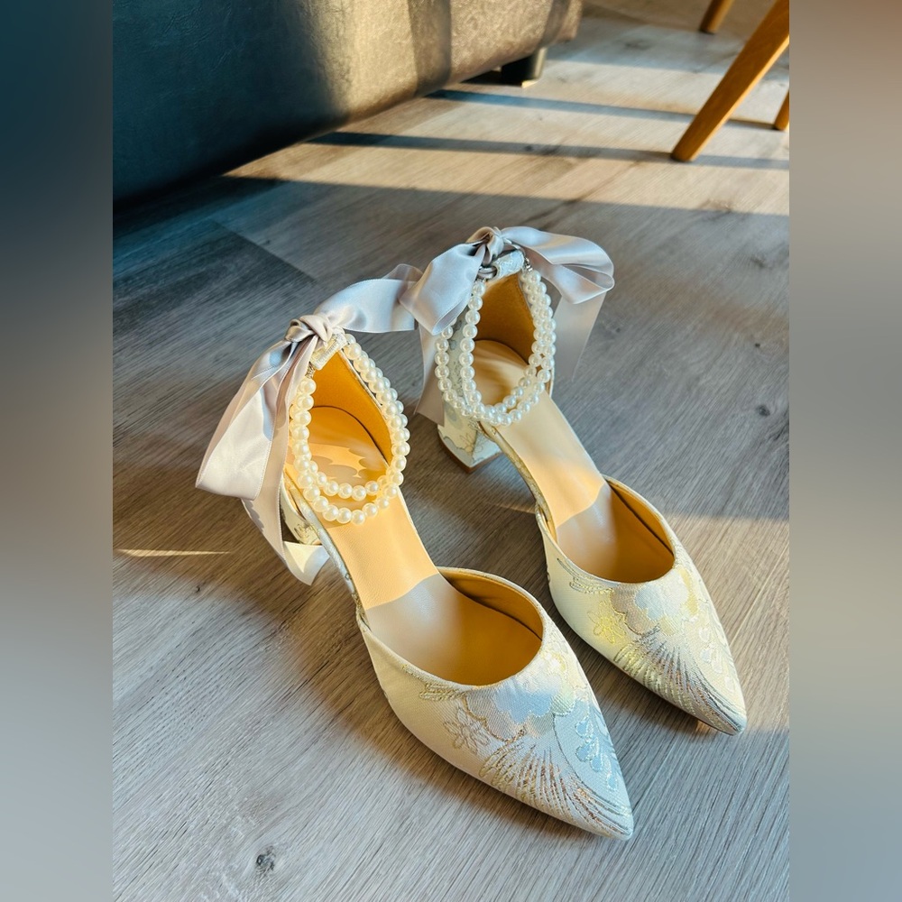 Bridgerton Floral Satin heels,Silver-6cm heel, Size 8